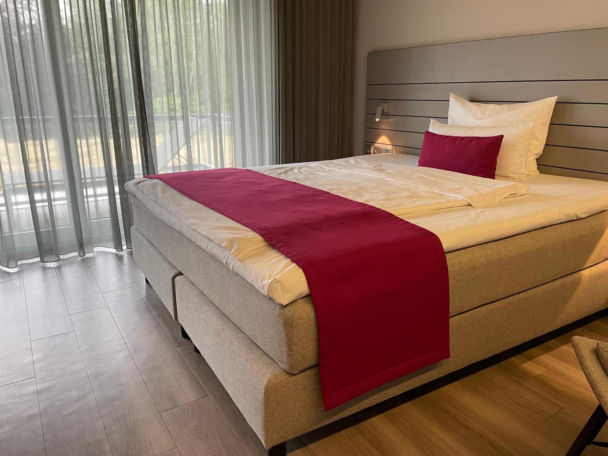 Schlosshotel Monrepos Лудвигсбург Екстериор снимка